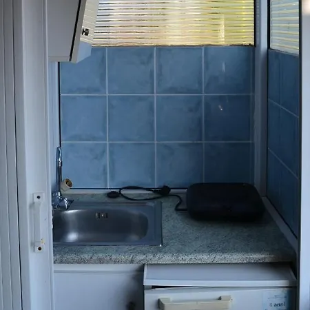 Mini House *