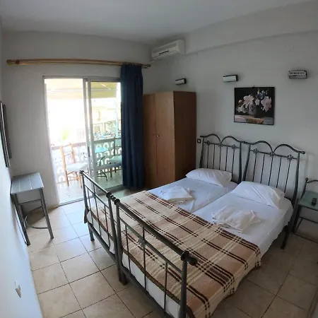 Apartment Mini House *